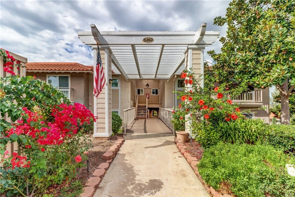 Photo of Listing #OC25233107