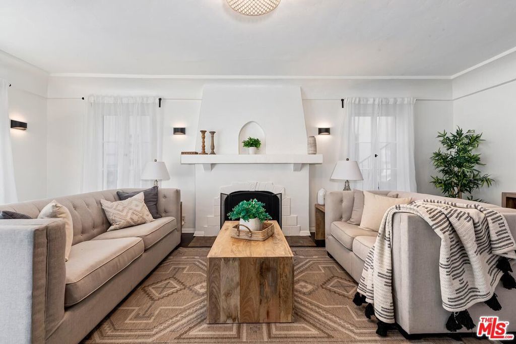 Photo of Listing #25599713