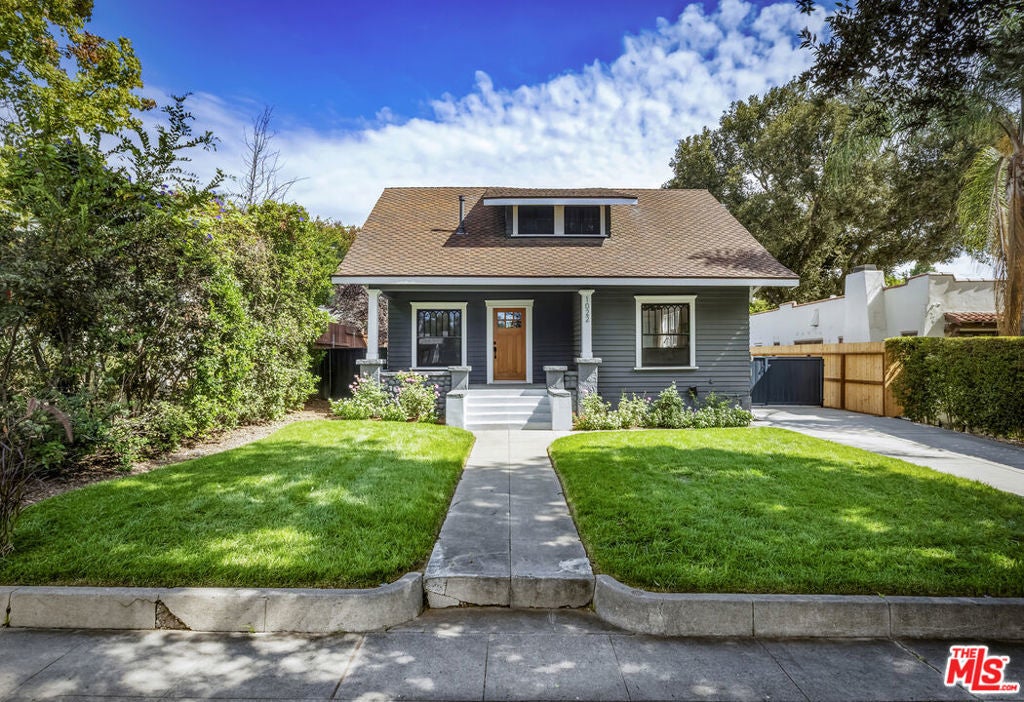 Photo of Listing #25599577