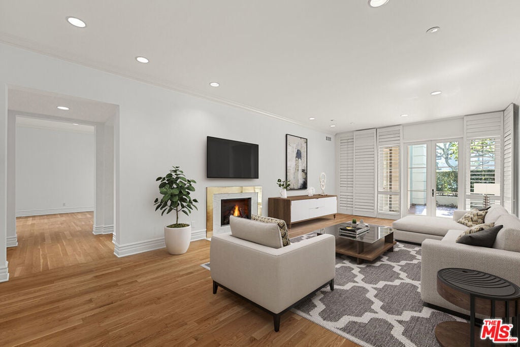 Photo of Listing #25605717