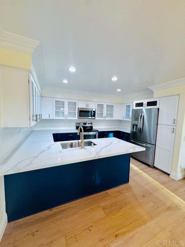 Photo of Listing #PTP2507818