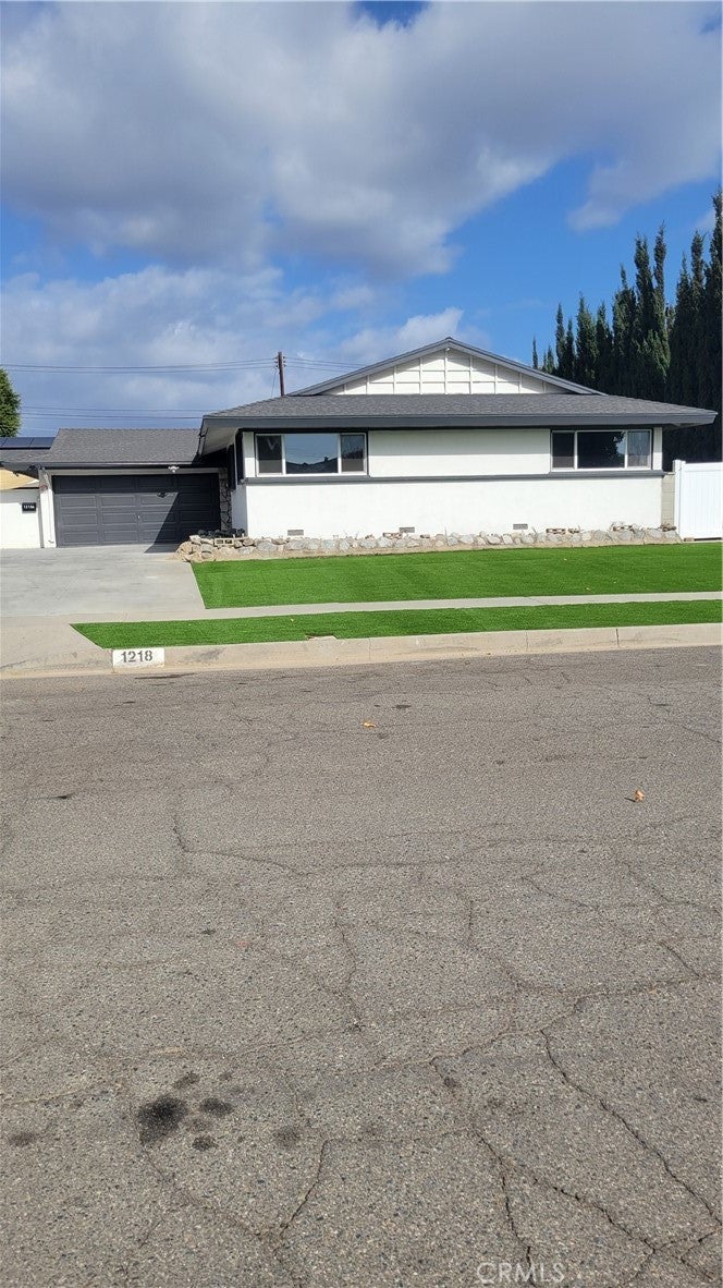 Photo of Listing #TR25227490