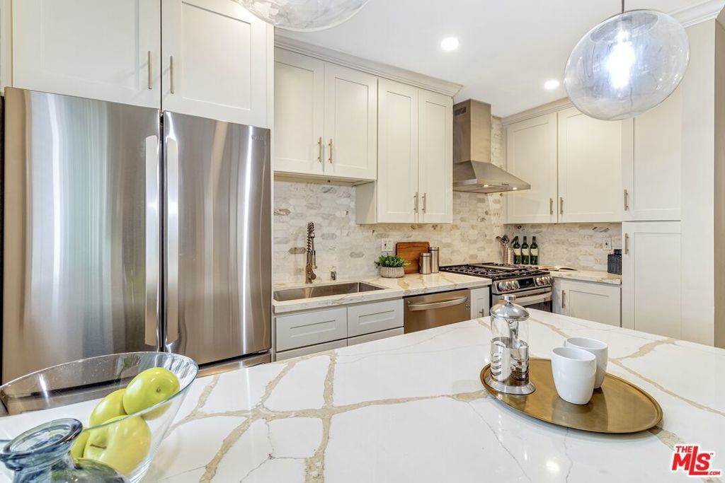 Photo of Listing #25603065