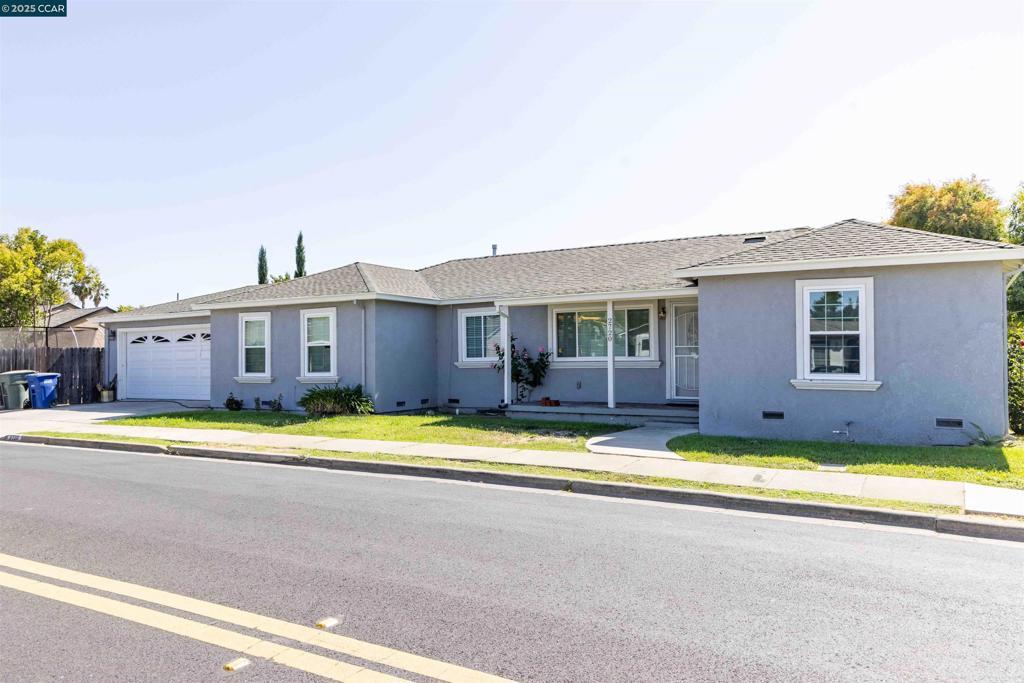 Photo of Listing #41114903