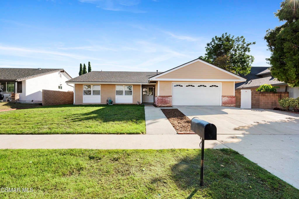 Photo of Listing #225005219