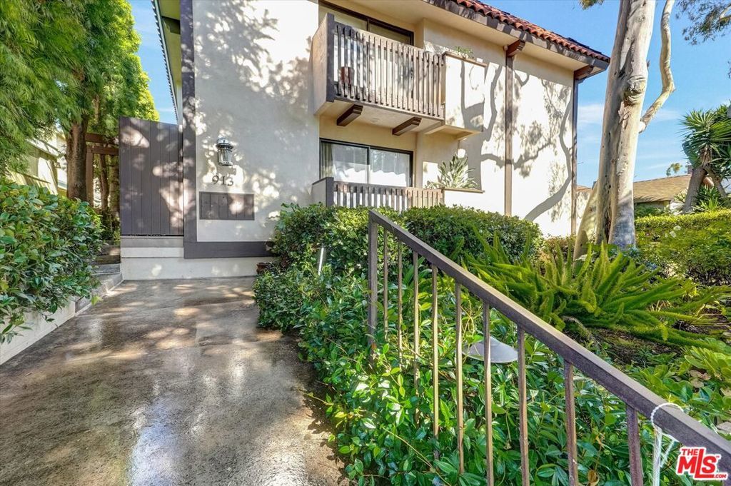 Photo of Listing #25607175