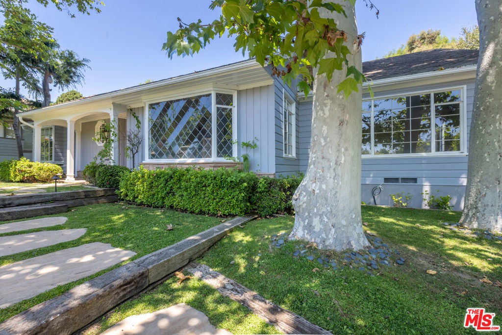 Photo of Listing #25607287