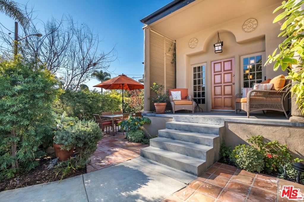 Photo of Listing #25607291