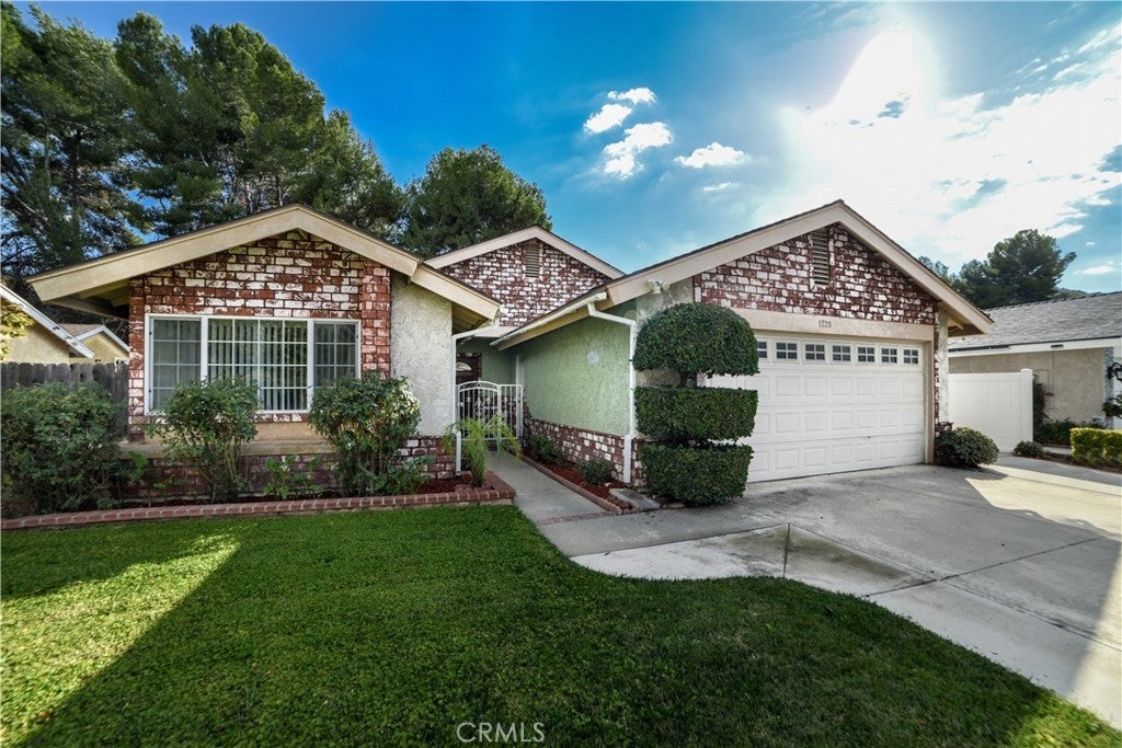 Photo of Listing #TR25242414