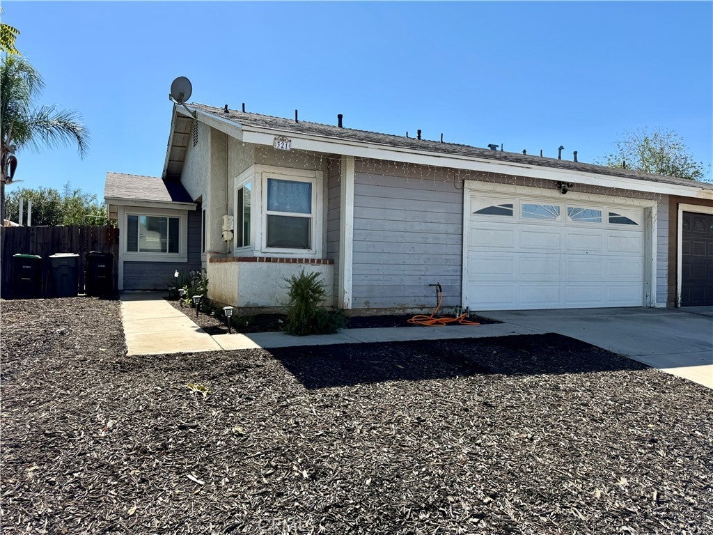 Photo of Listing #SW25243227