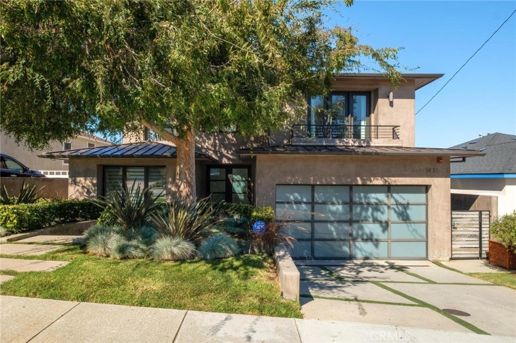 Photo of Listing #SB25241300