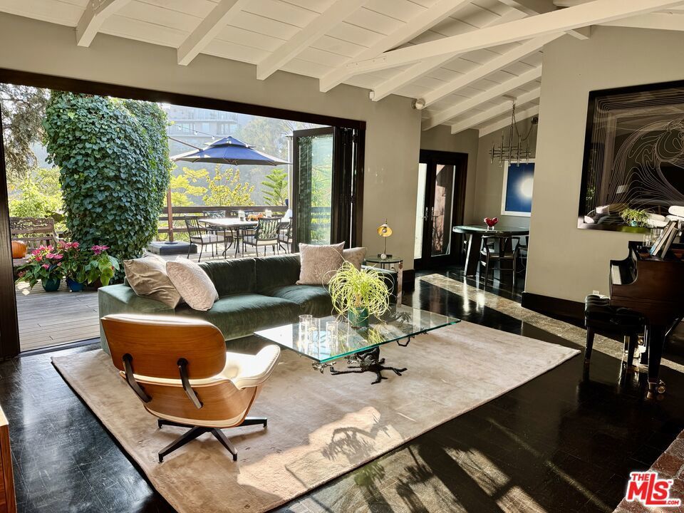 Photo of Listing #25609649