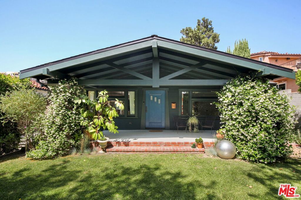 Photo of Listing #25609695