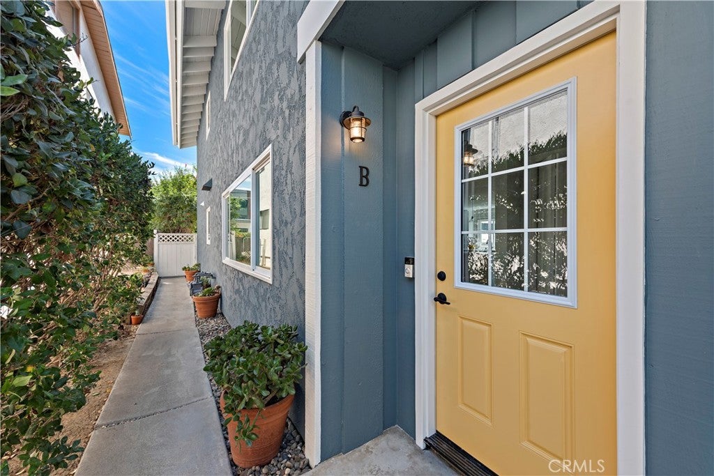 Photo of Listing #OC25245900