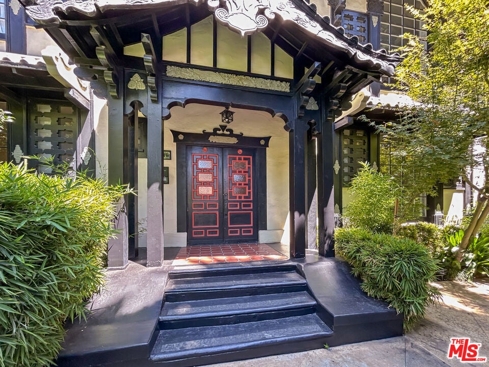 Photo of Listing #25609285