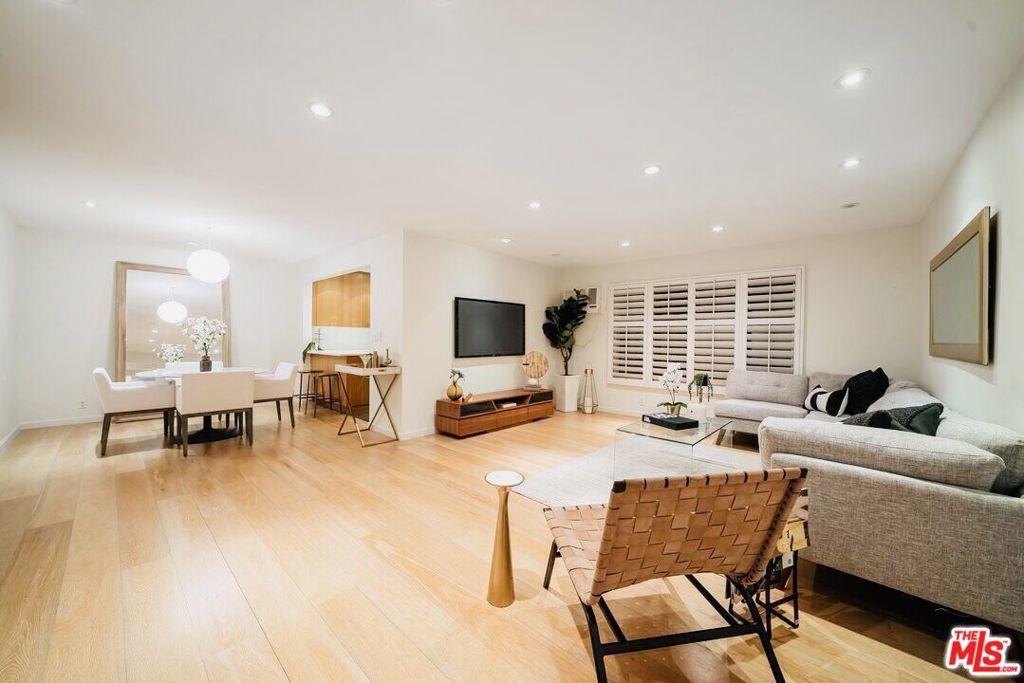 Photo of Listing #25610251