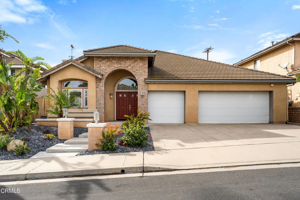 Photo of Listing #V1-33051