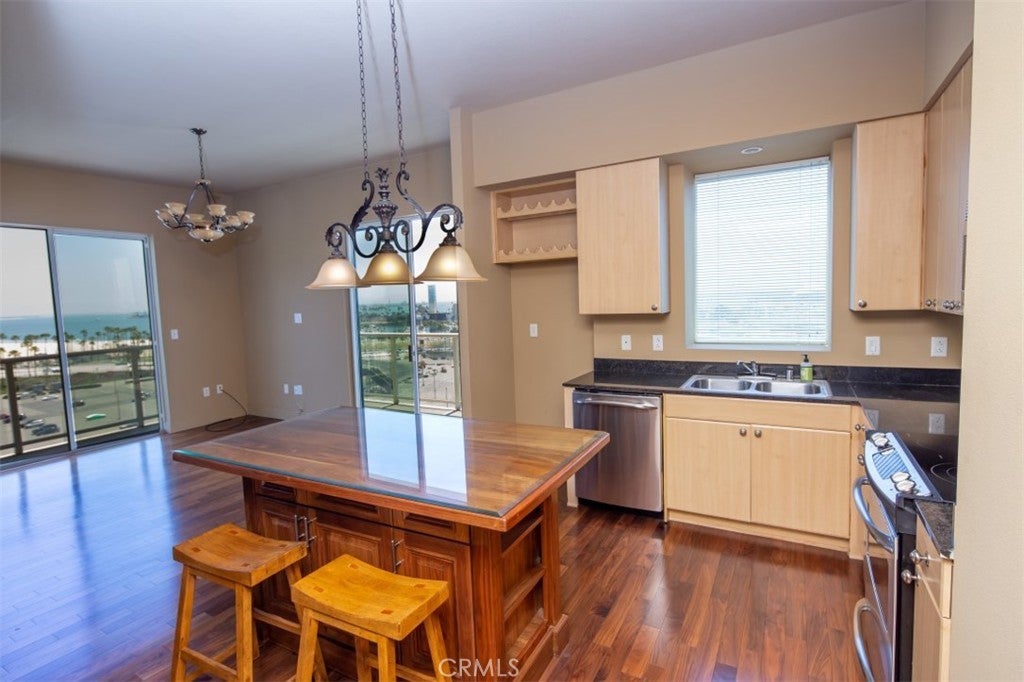 Photo of Listing #SW25247175