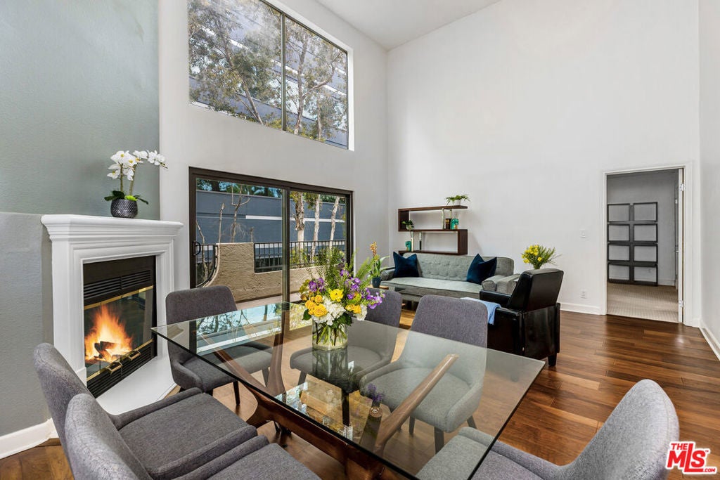 Photo of Listing #25611091