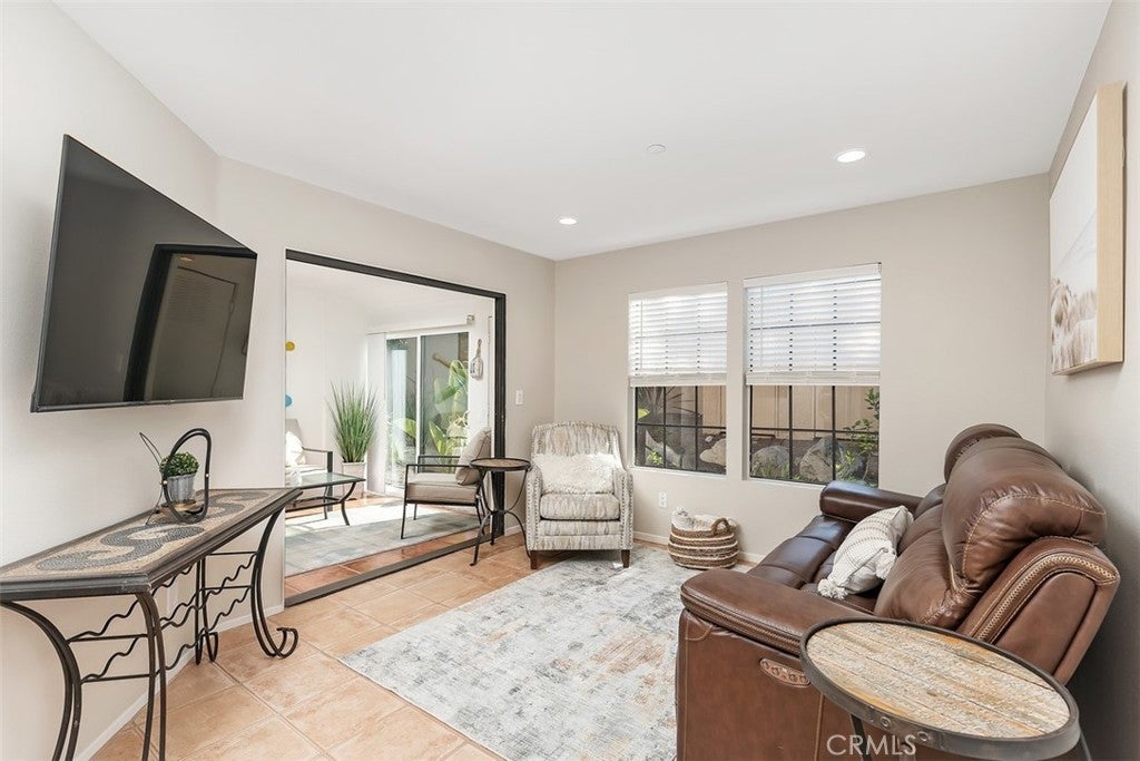 Photo of Listing #OC25248853