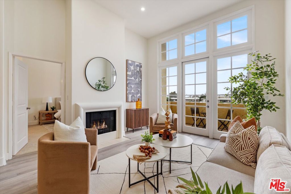 Photo of Listing #25612055