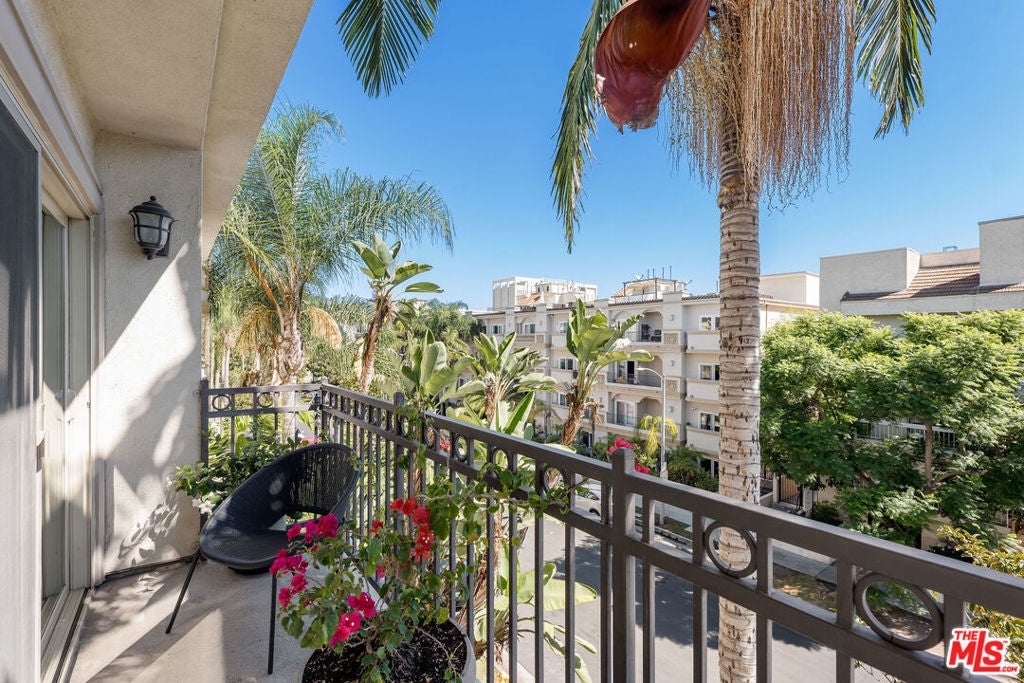 Photo of Listing #25612241