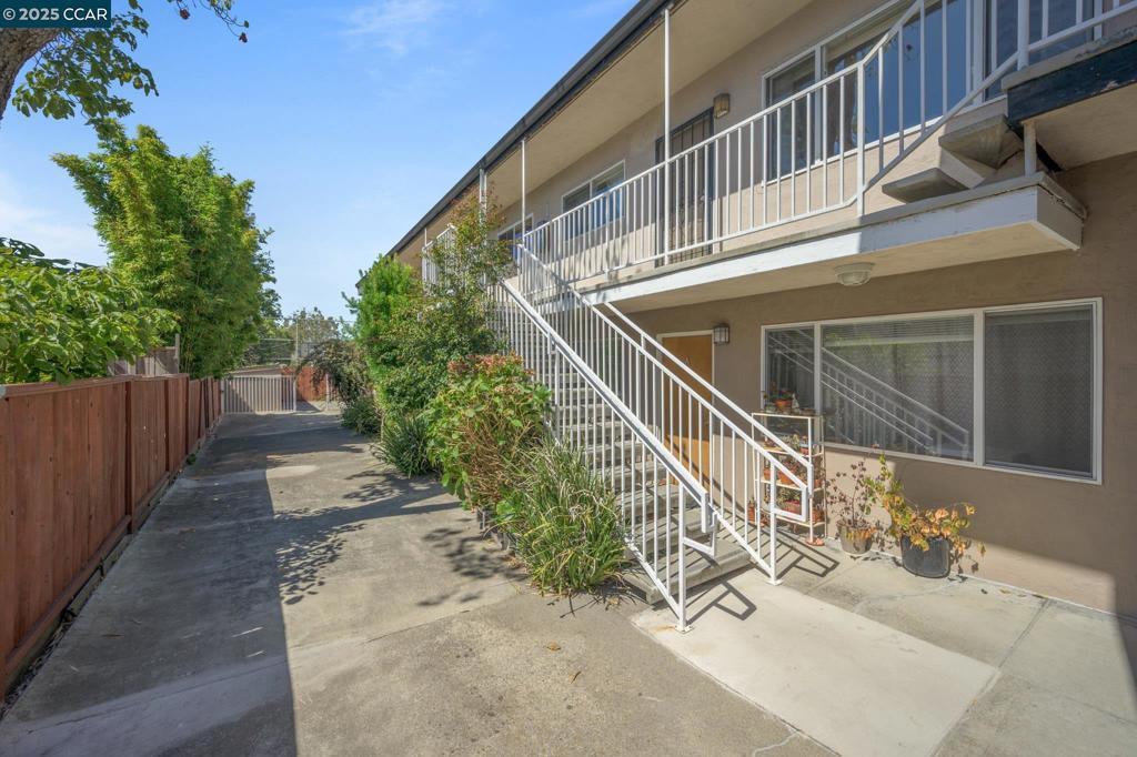 Photo of Listing #41116141