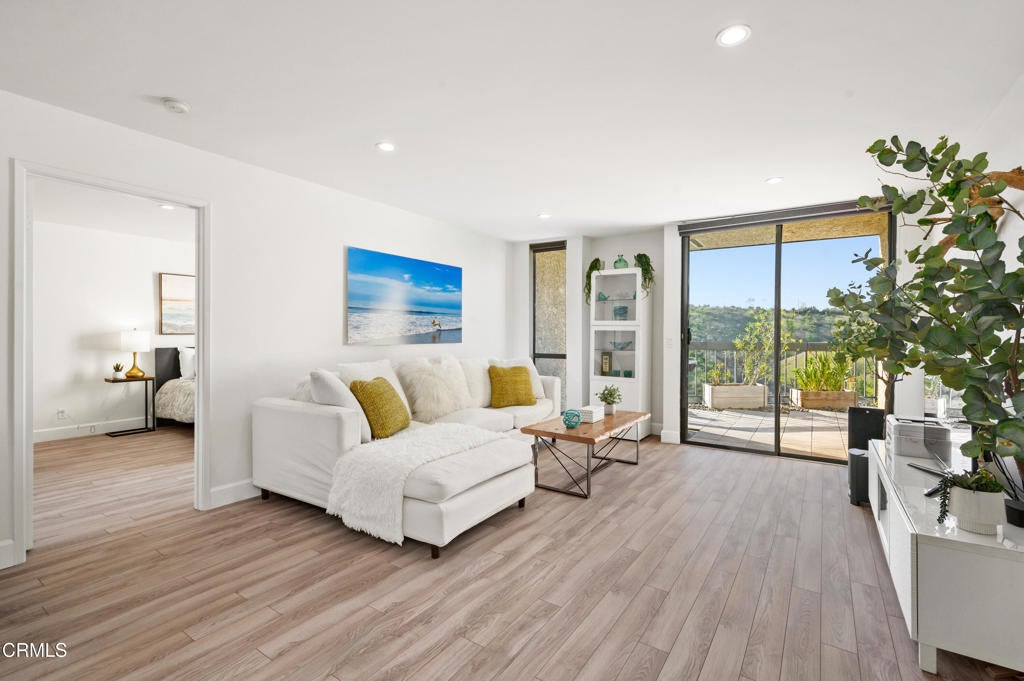 Photo of Listing #P1-24755