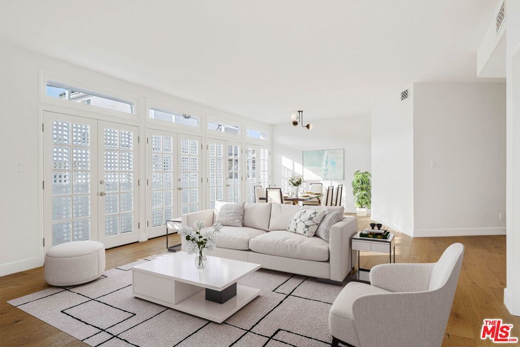 Photo of Listing #25611821