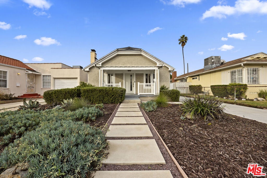 Photo of Listing #25613087