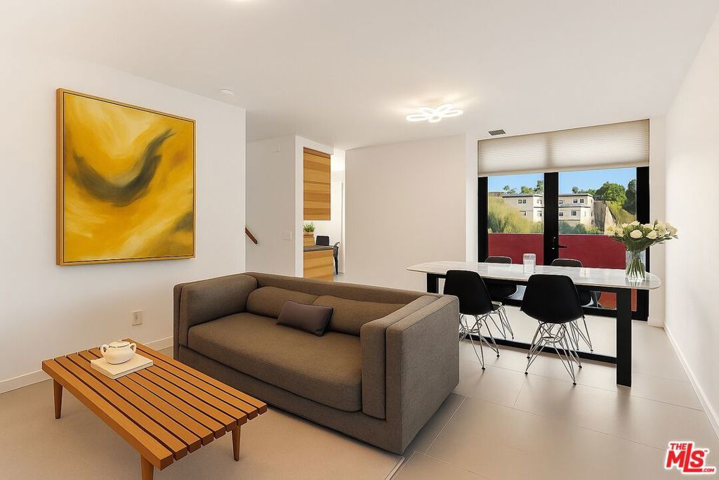 Photo of Listing #25612585