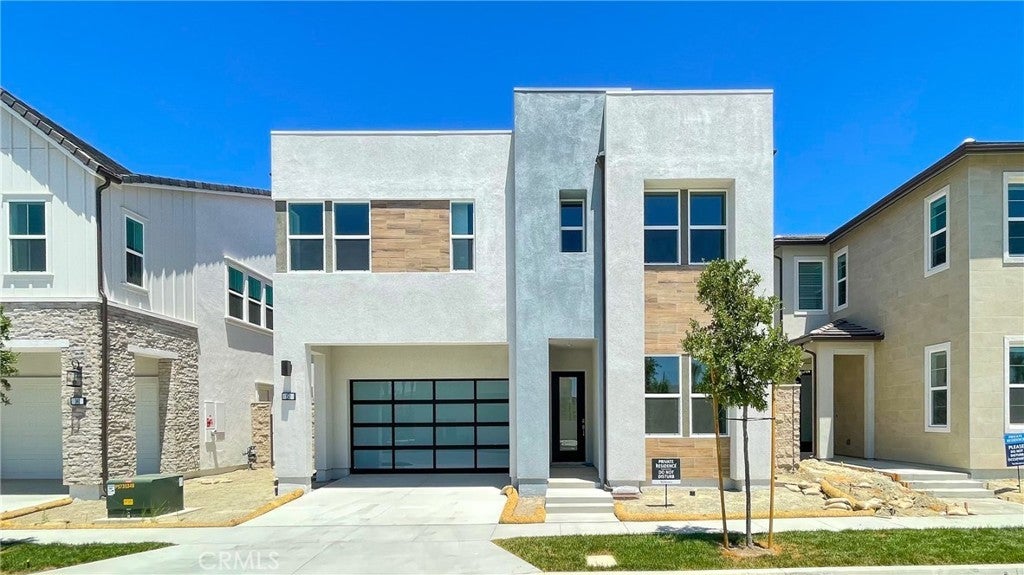 Photo of Listing #OC25251196