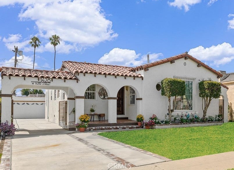 Photo of Listing #OC25251221