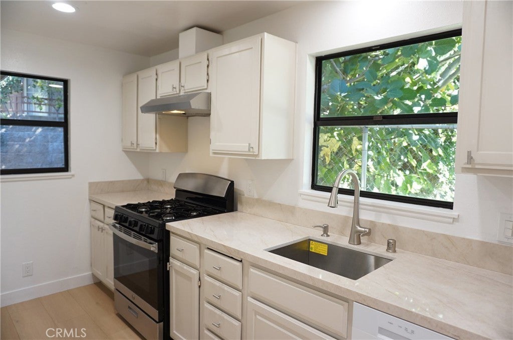 Photo of Listing #SR25251466