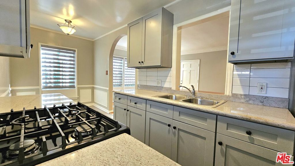 Photo of Listing #25613511