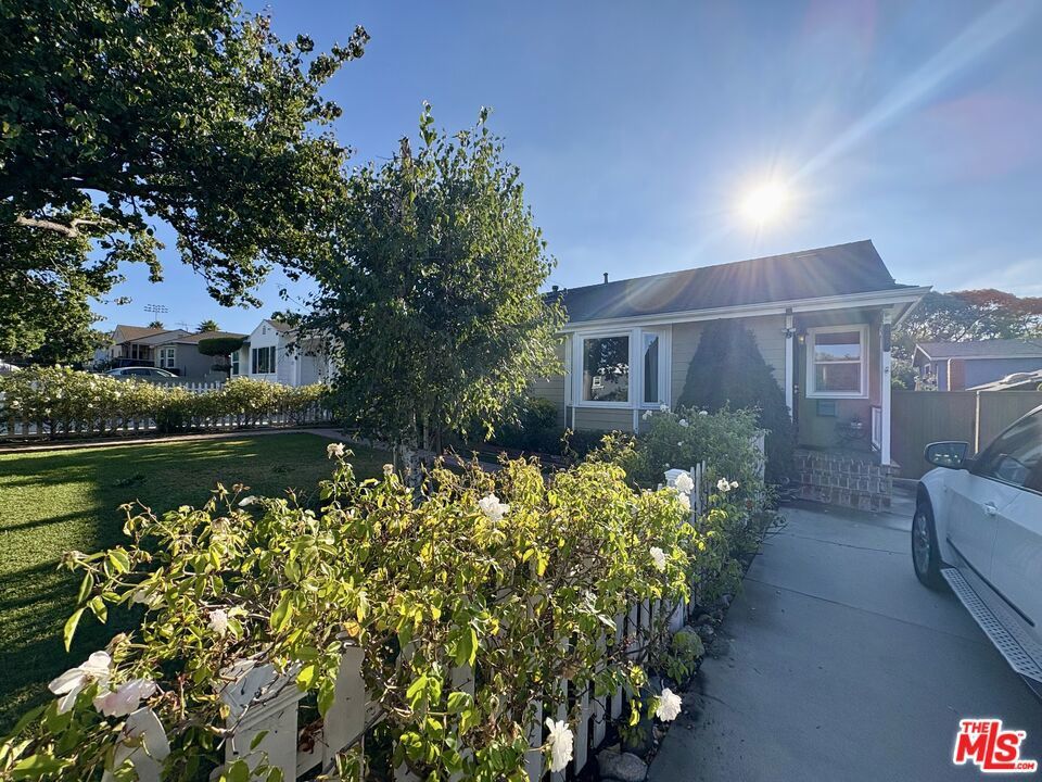 Photo of Listing #25613767