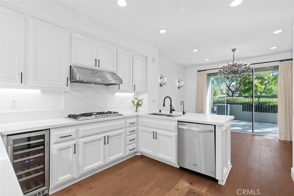 Photo of Listing #OC25253217