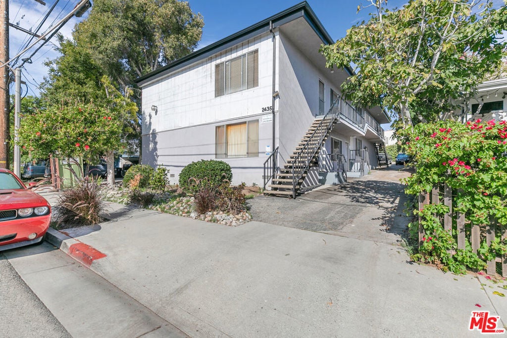 Photo of Listing #25614757