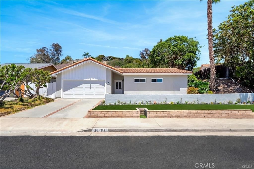 Photo of Listing #OC25251328