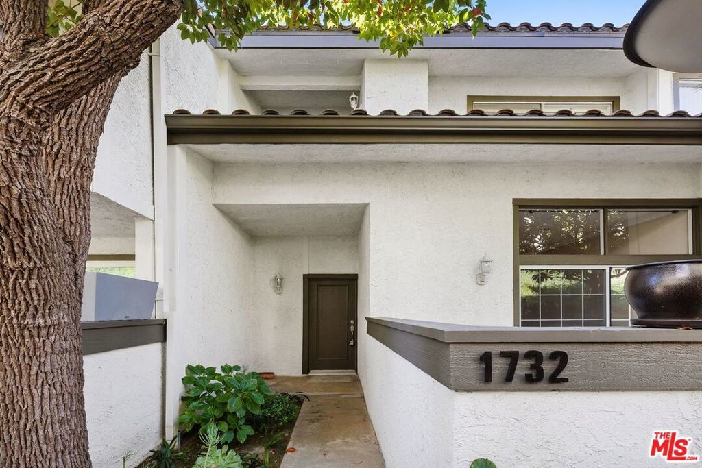 Photo of Listing #25615585