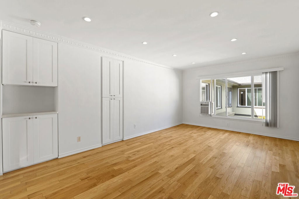 Photo of Listing #25616187