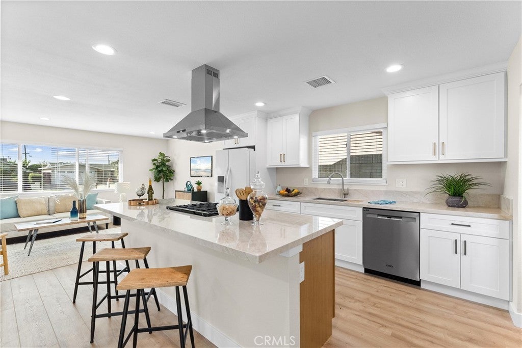 Photo of Listing #PW25256219