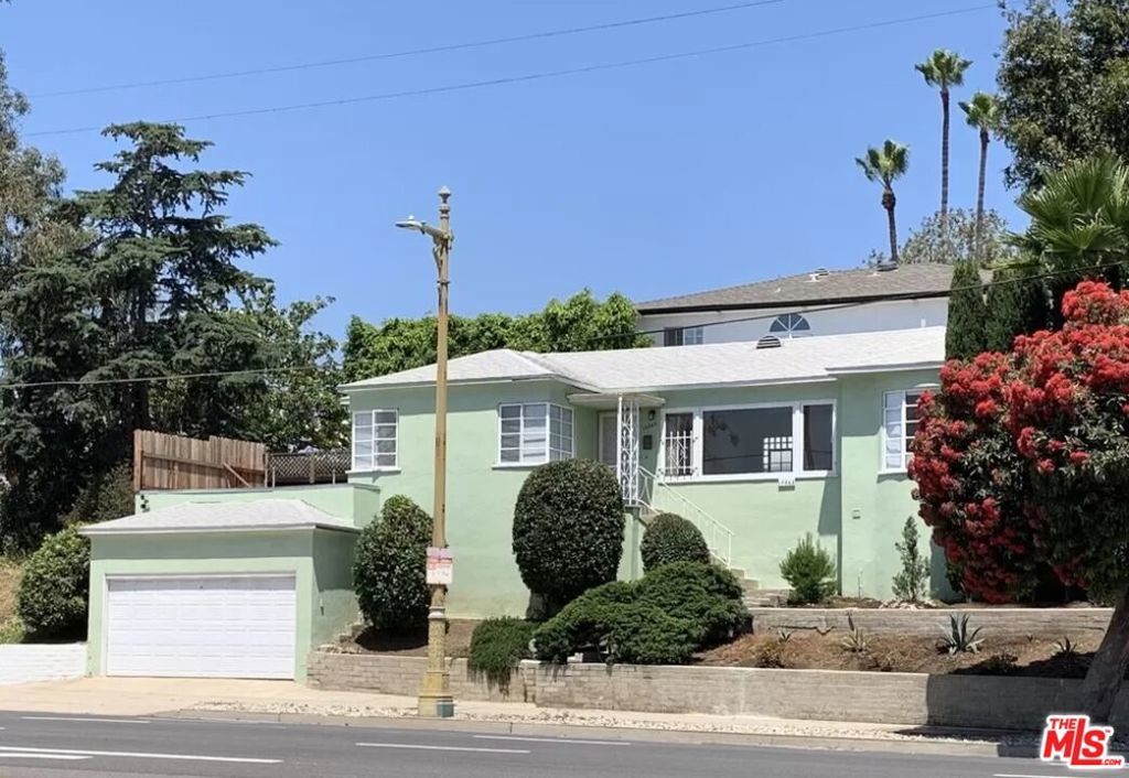 Photo of Listing #25616499