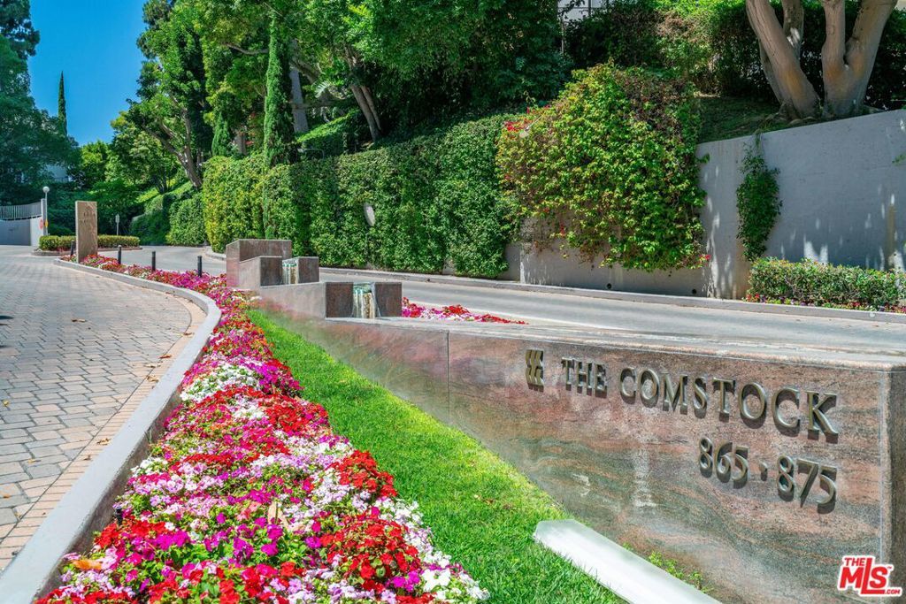 Photo of Listing #25616611