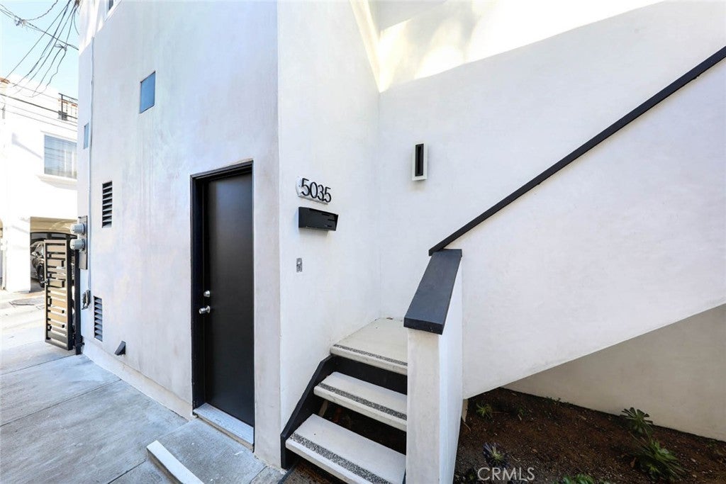 Photo of Listing #NP25256391