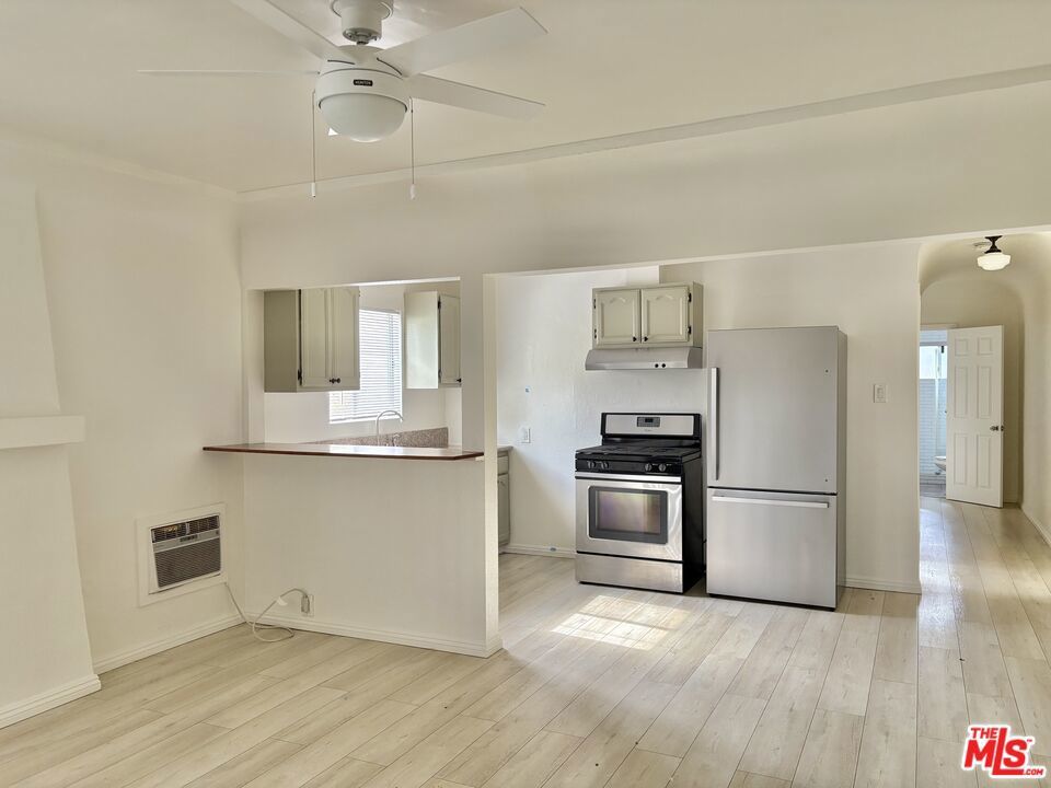 Photo of Listing #25616791