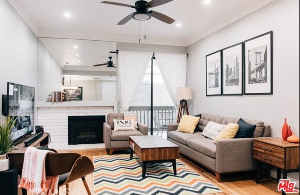 Photo of Listing #25617093