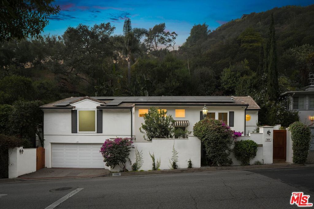 Photo of Listing #25617079