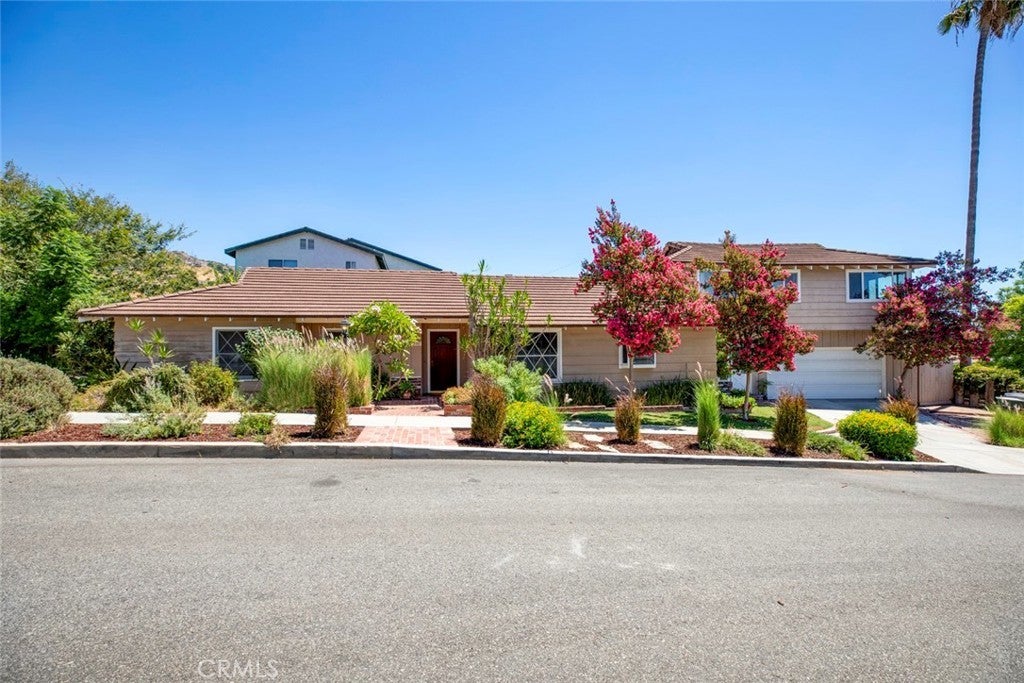 Photo of Listing #GD25257665