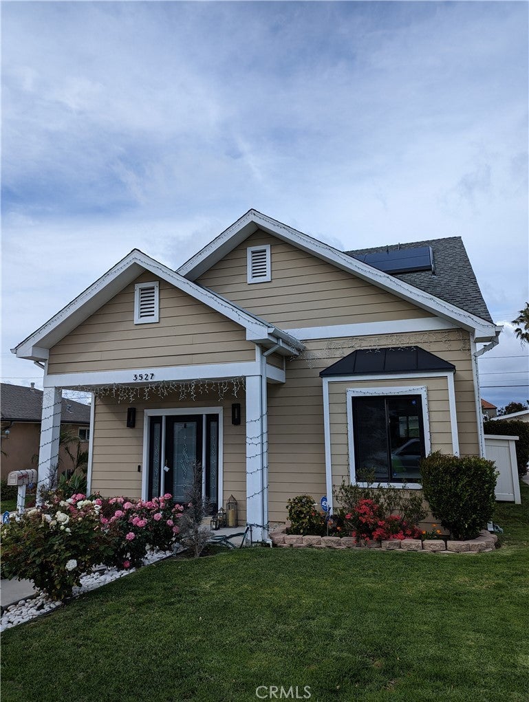 Photo of Listing #SB25258083